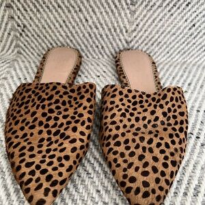 Women's Leopard Print Pointed Toe Slip-On Mules - Tan/Black